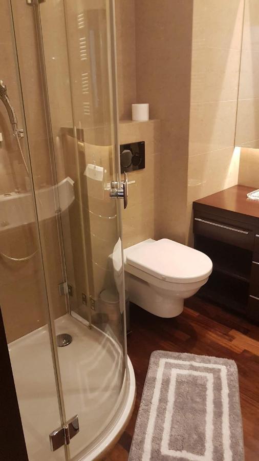 Apartament Z Balkonem Przy Parku * Warschau