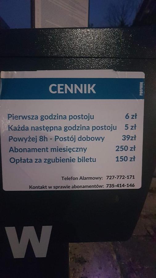 Apartament Z Balkonem Przy Parku Warschau